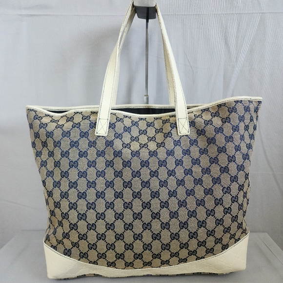 ✨️GUCCI GG Canvas Tote Bag - Picture 5 of 16